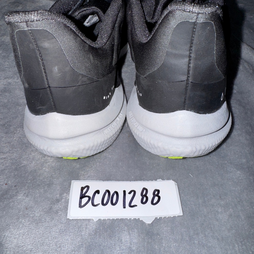 Nike Womens Air Winflo 9 Shield Running Shoes 8.5 Black Volt Water Repellent - Picture 7 of 7